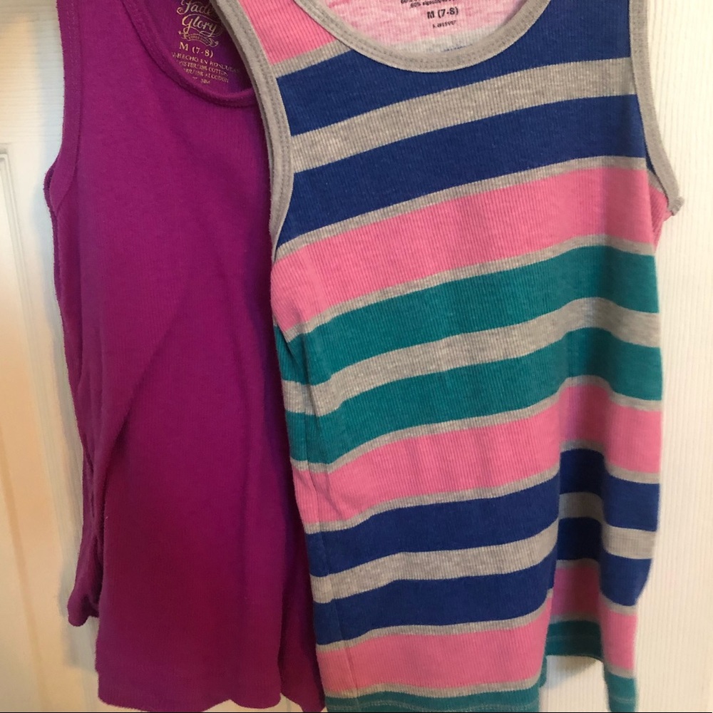 🖐🏼Lot of 4️⃣ girls tank tops